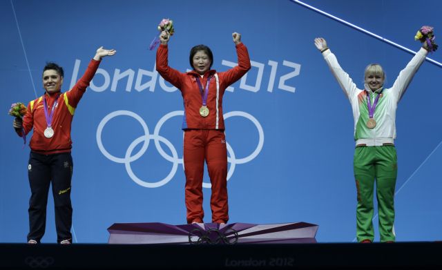 Η Ριμ το χρυσό στα 69κ. γυναικών, παγκόσμιο ρεκόρ στα 77κ. ανδρών